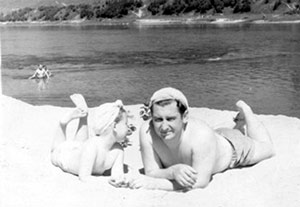 Svetlana and her father on the bank of the Neman river